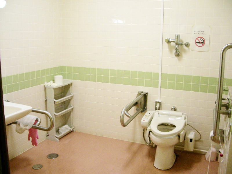 障害者用トイレ１